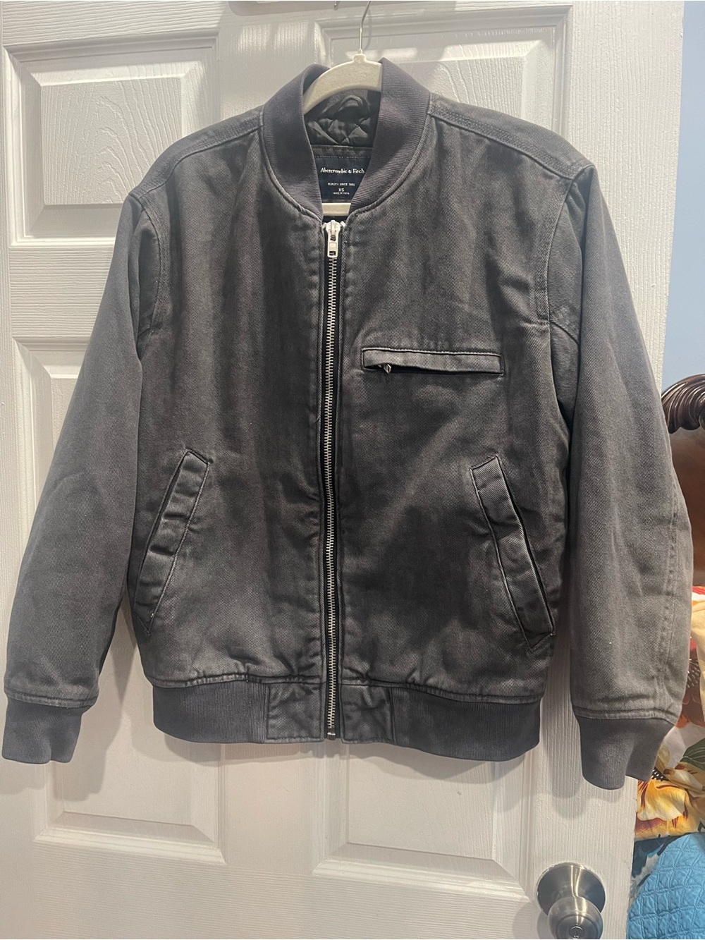 Abercrombie & Fitch Men's Washed Canvas Workwear Bomber Jacket Size XS